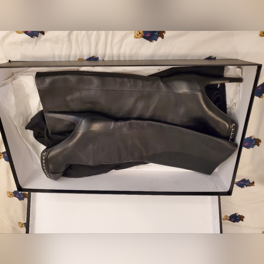 Chanel Boots - Picture 17 of 17